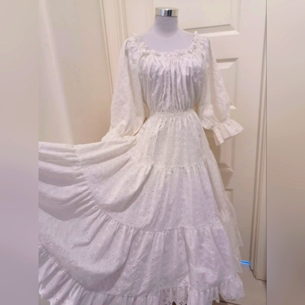 Vintage Cottagecore Anna Konya White Eyelet Cotton Eyelet Wedding Dress Boho